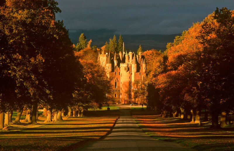 GLAMIS CASTLE, ANGUS.