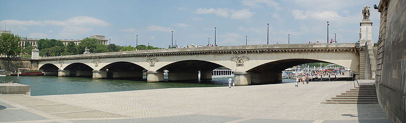 Pont_d'Iéna_Bridge-Paris Bridge