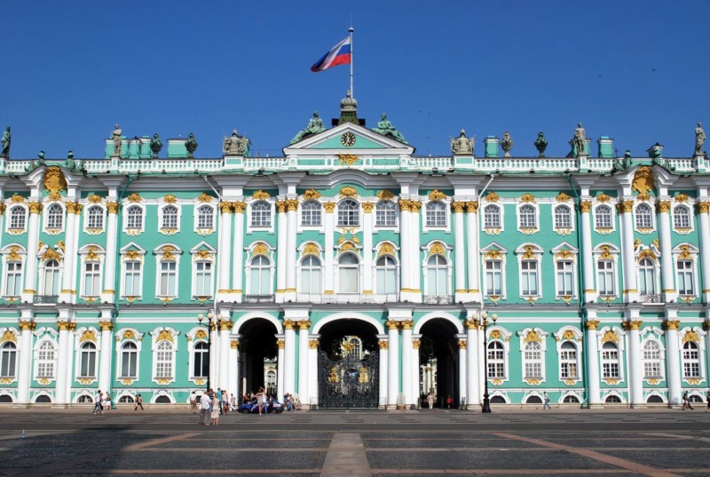 Palais Russie_hermitage_muséeul_ghost_last_Tsar_Michael_of_greece